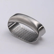 SAY GOODBYE TO CHOPPING GARLIC BY HAND!