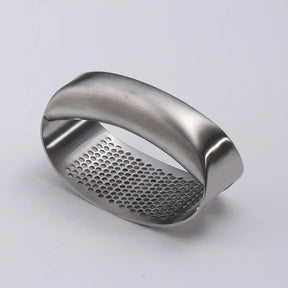 SAY GOODBYE TO CHOPPING GARLIC BY HAND!